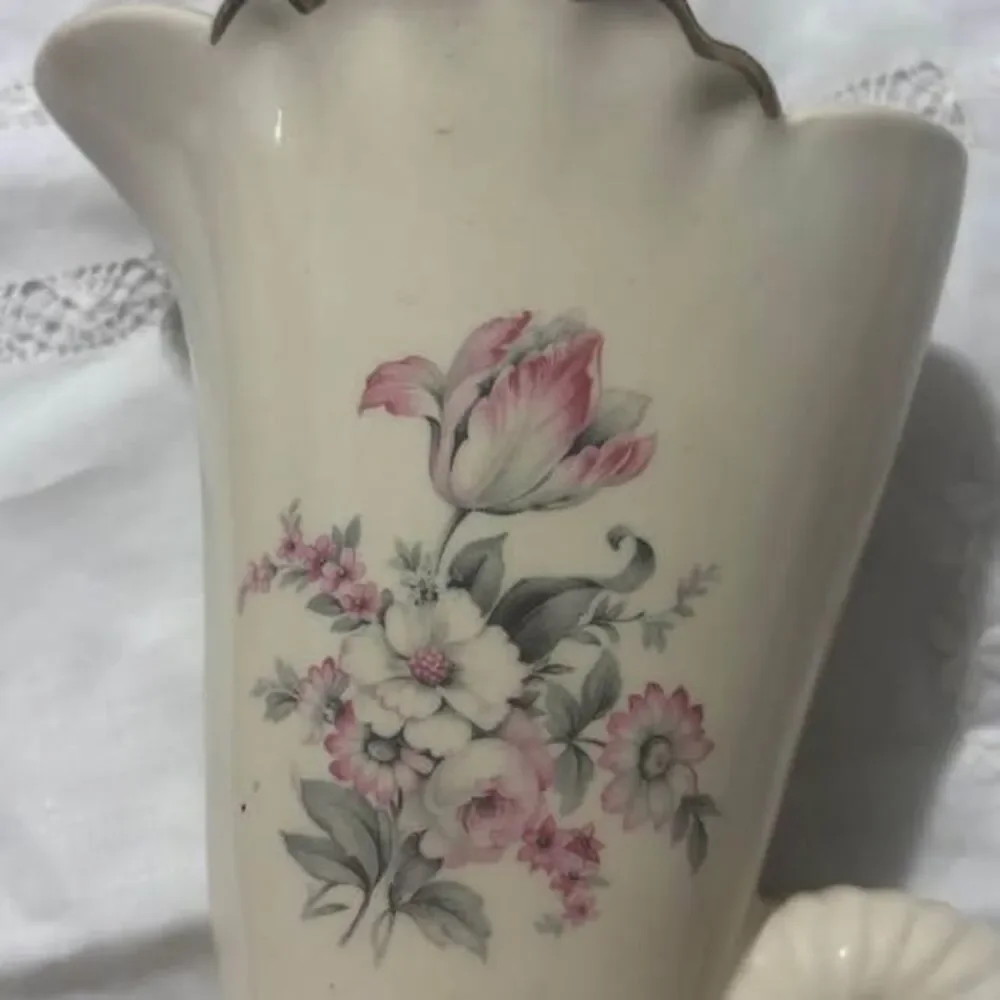 Vintage Cornucopia Vase USA Pottery 10.5” Floral Gold Trim Farmhouse Decor